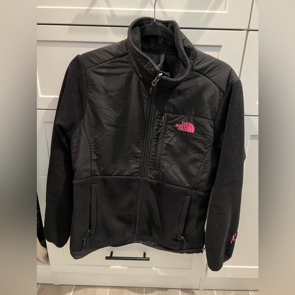 Women’s Limited Edition North Face Denali Jacket - Picture 1 of 7